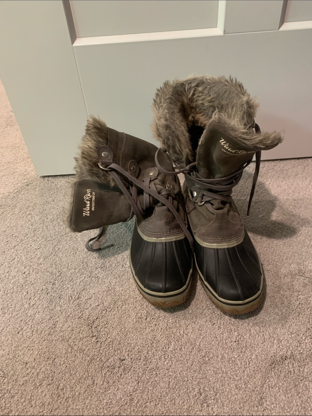 Wind River Women's Grey Faux-Fur Trim Winter Boots
